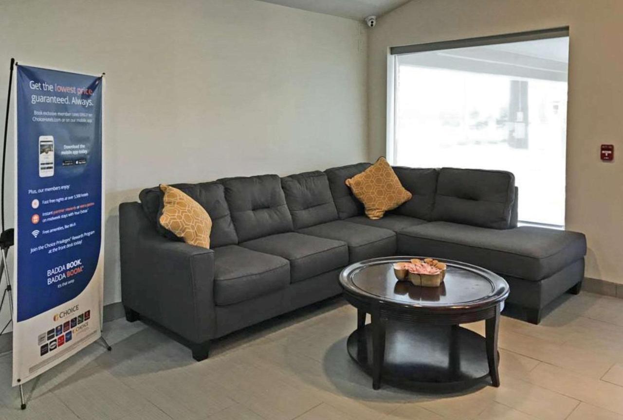 קלהון Rodeway Inn South מראה חיצוני תמונה