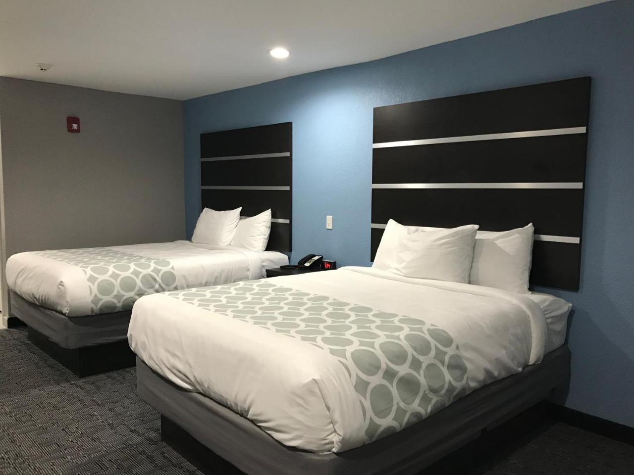 קלהון Rodeway Inn South מראה חיצוני תמונה